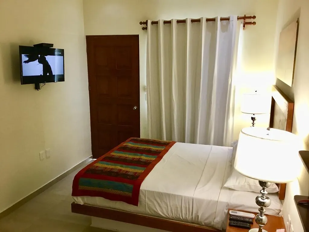 Hotel Casa Delfin Puerto Morelos 0*,