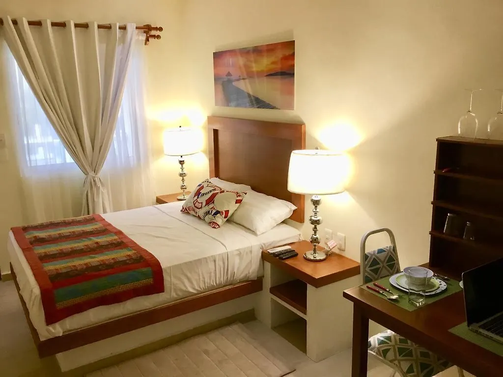 Hotel Casa Delfin Puerto Morelos